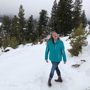 Meet your Posher, Katherine